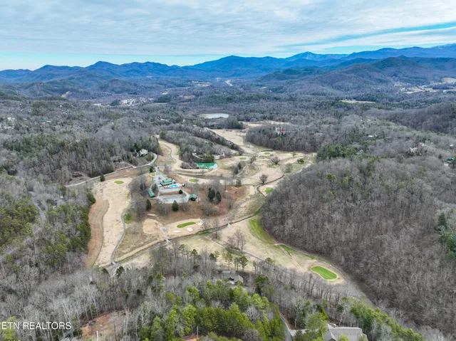 $289,000 | 651 Hawk View Drive, Townsend, TN 37882
