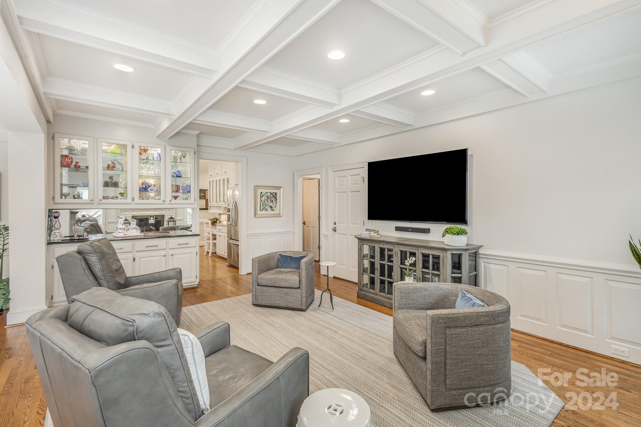 4409 Quail View Road Charlotte, NC 28226 - Photo 6 of 48 Gallery Image 6
