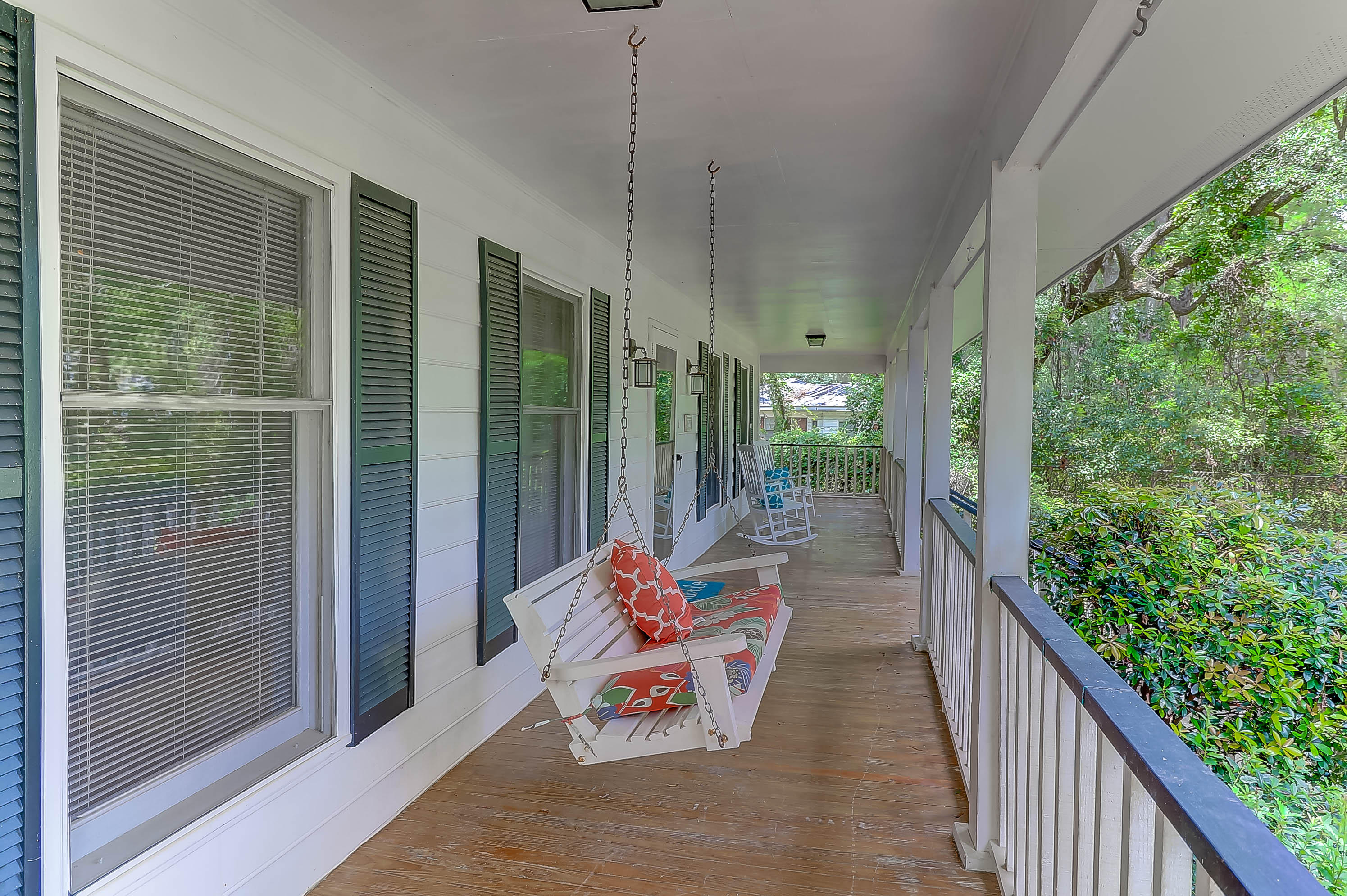 699 Willow Lake Road Charleston, SC 29412 - Photo 2 of 36 699 Willow Lake (48)