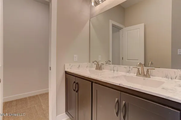 $306,900 | 7736 Carmel Cove, Walls, MS 38680