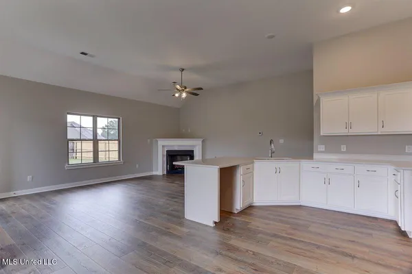 $306,900 | 7736 Carmel Cove, Walls, MS 38680