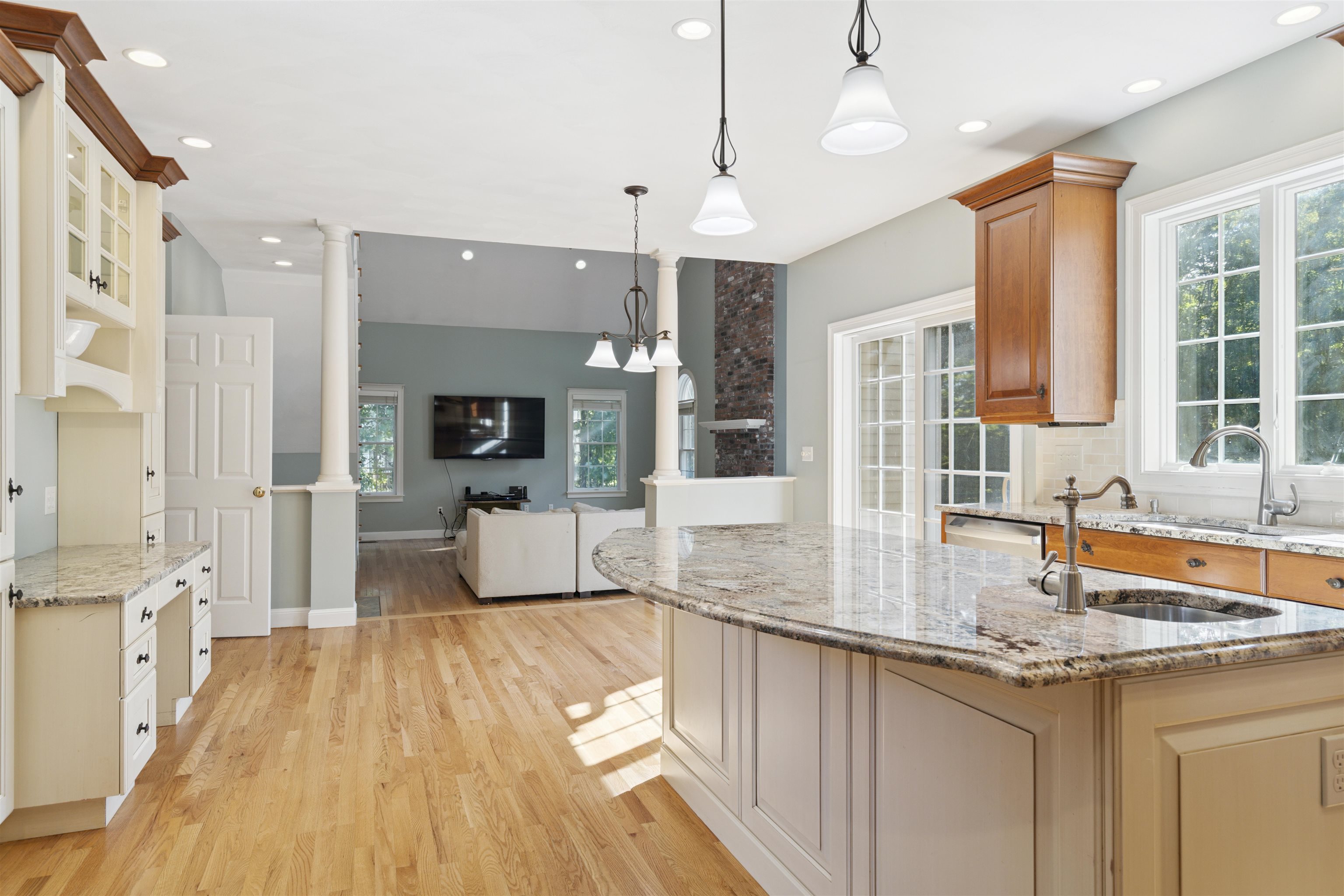 45 Long Hill Road Hollis, NH 03049 - Photo 15 of 40