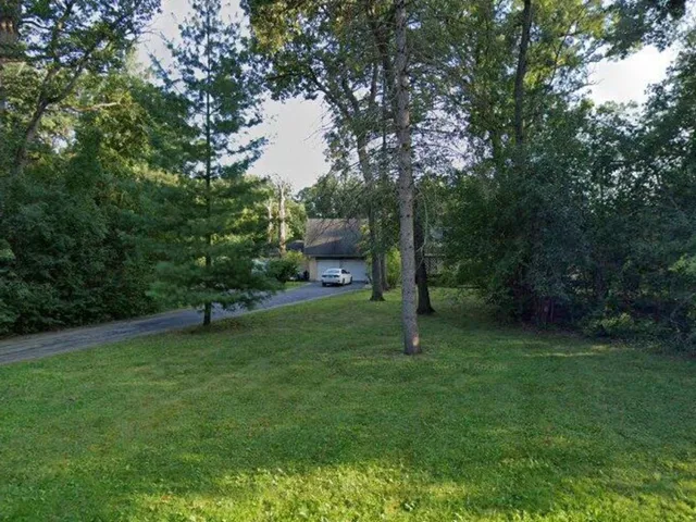 $524,900 | 12 Robin Crest Road, Hawthorn Woods, IL 60047