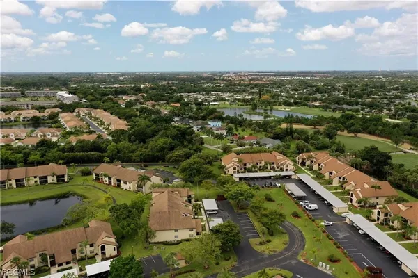 $2,100 | 8445 Charter Club Circle, Unit 11, Fort Myers, FL 33919