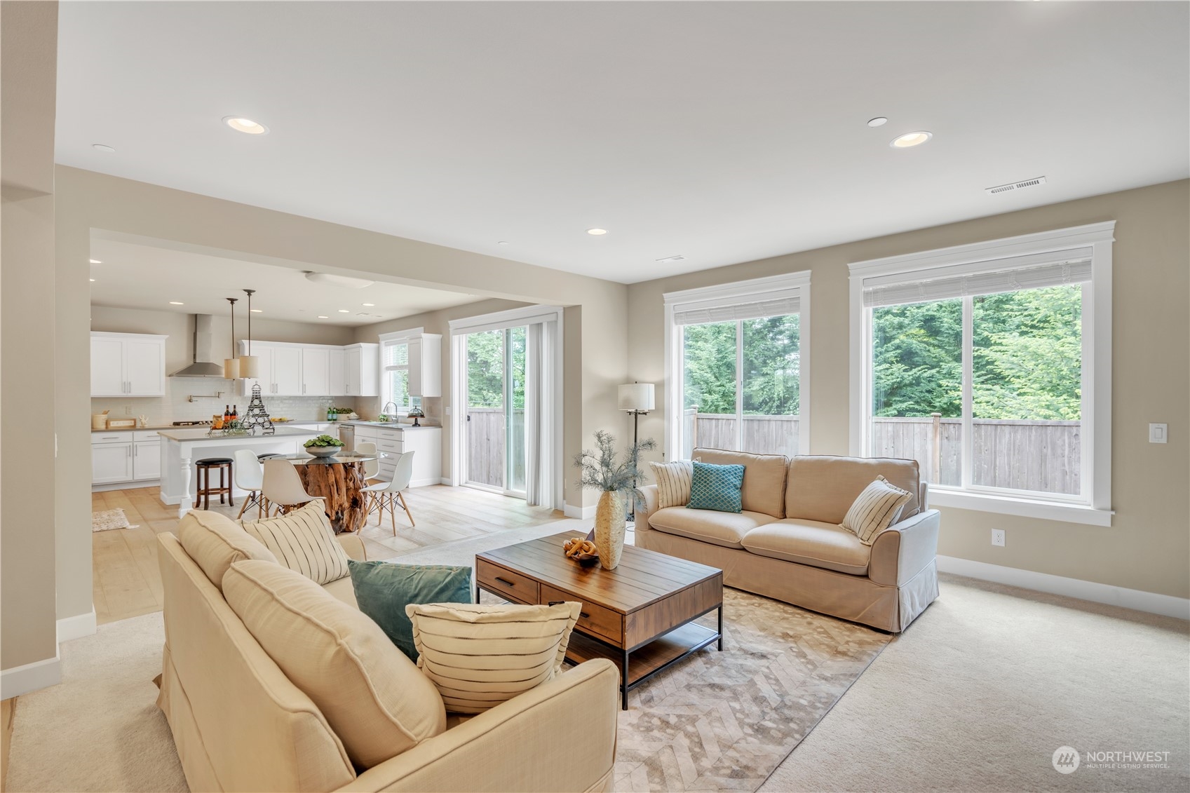 10833 Northeast 190th Place Bothell, WA 98011 - Photo 12 of 40 Gallery Image 12