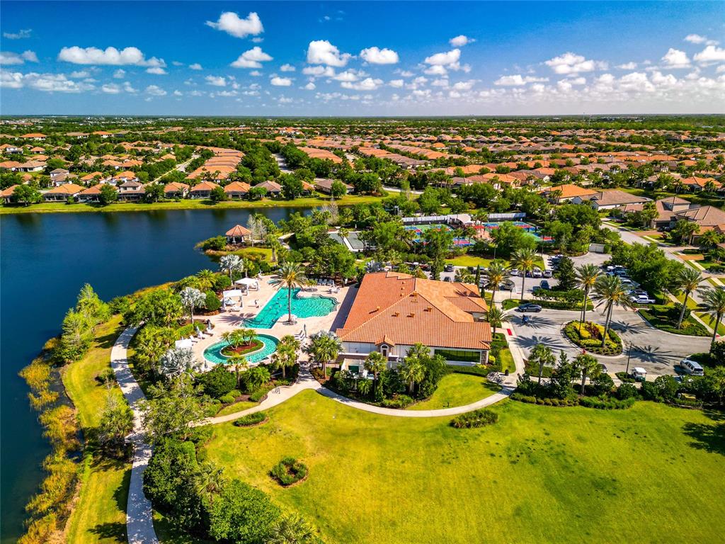 12848 Del Corso Loop Lakewood Ranch, FL 34211 - Photo 47 of 70 Gallery Image 47
