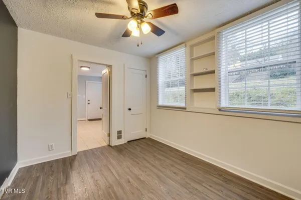 $239,000 | 433 West Poplar Street, Johnson City, TN 37604