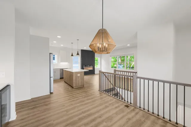 $3,995 | 5337 Drew Avenue South, Unit 3, Minneapolis, MN 55410