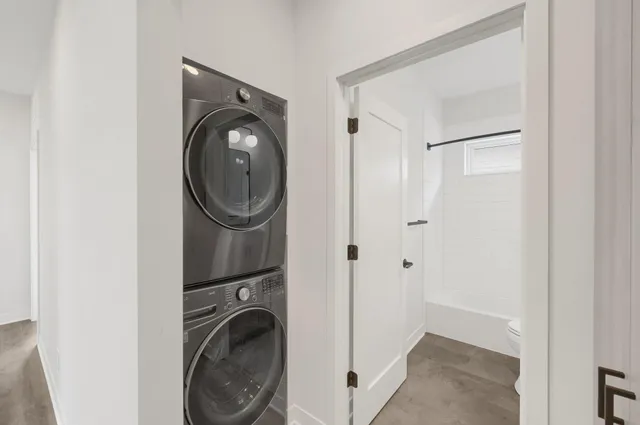 $3,995 | 5337 Drew Avenue South, Unit 3, Minneapolis, MN 55410