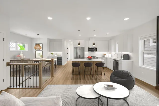 $3,995 | 5337 Drew Avenue South, Unit 3, Minneapolis, MN 55410