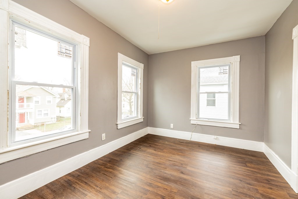 85 Alden Street Springfield, MA 01109 - Photo 11 of 21