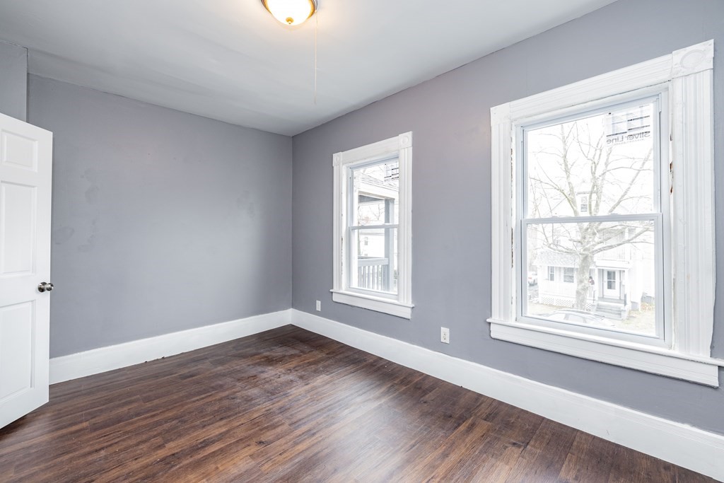 85 Alden Street Springfield, MA 01109 - Photo 14 of 21