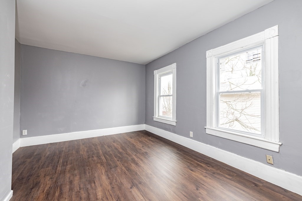 85 Alden Street Springfield, MA 01109 - Photo 5 of 21
