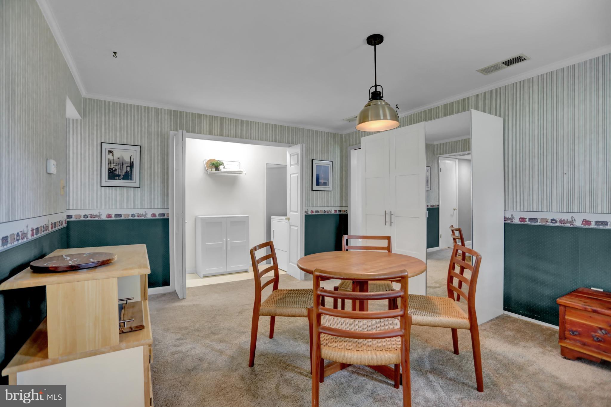 237 Haverhill Road Joppa, MD 21085 - Photo 13 of 34 Large Dining Room
