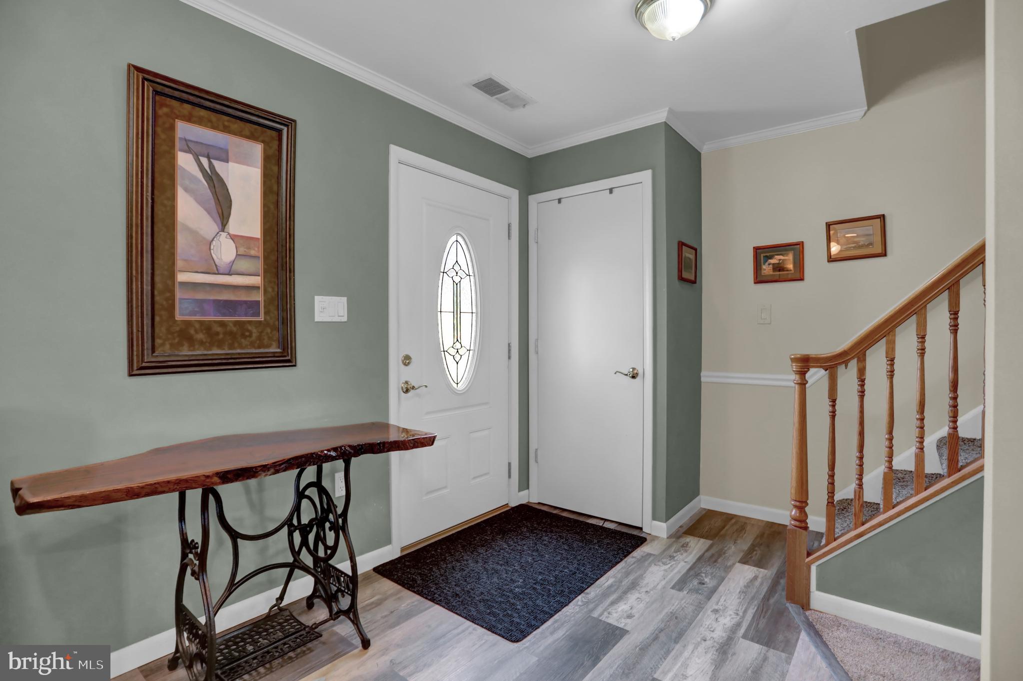 237 Haverhill Road Joppa, MD 21085 - Photo 4 of 34 Entry with Coat Closet