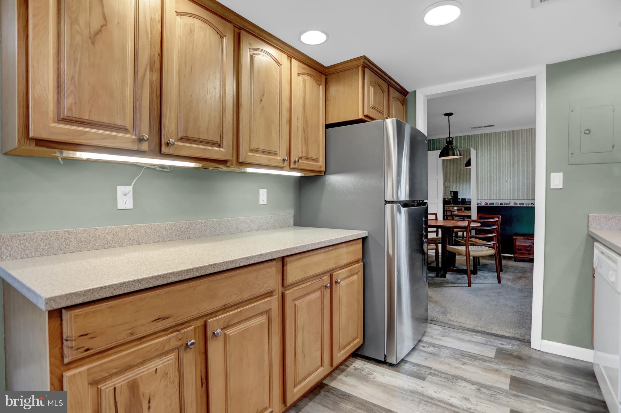237 Haverhill Road Joppa, MD 21085 - Photo 10 of 34 Stainless Refrigerator