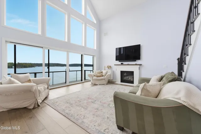 $2,250,000 | 1 Garside Rd Extension, Saratoga Springs, NY 12866