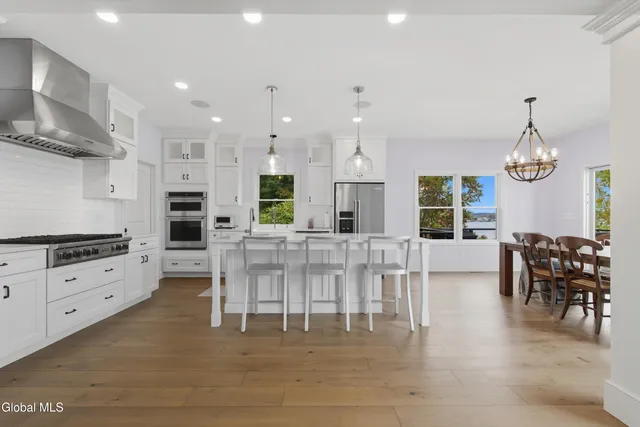 $2,250,000 | 1 Garside Rd Extension, Saratoga Springs, NY 12866