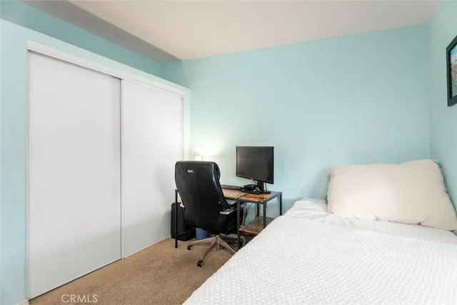 $340,000 | 5815 East La Palma Avenue, Unit 302, Anaheim, CA 92807