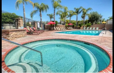 $340,000 | 5815 East La Palma Avenue, Unit 302, Anaheim, CA 92807