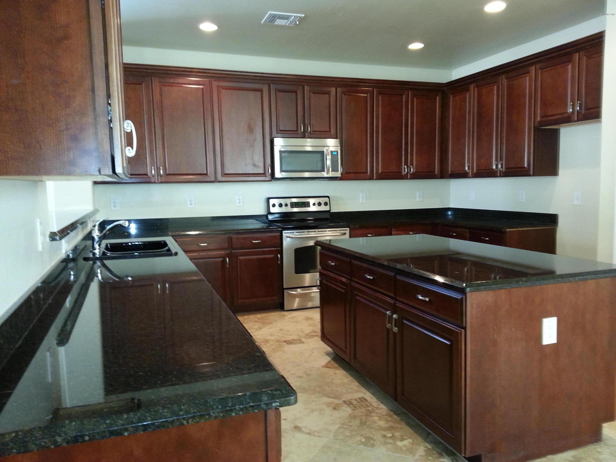 3334 East Blue Ridge Way Gilbert, AZ 85298 - Photo 23 of 67 recessed lighting in kitchen