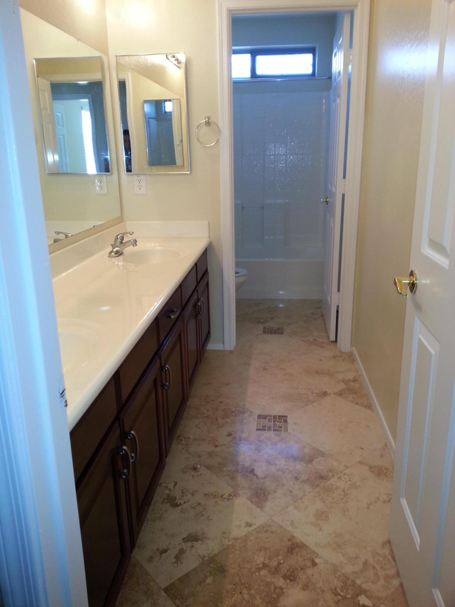 3334 East Blue Ridge Way Gilbert, AZ 85298 - Photo 43 of 67 hall full bath dbl sinks