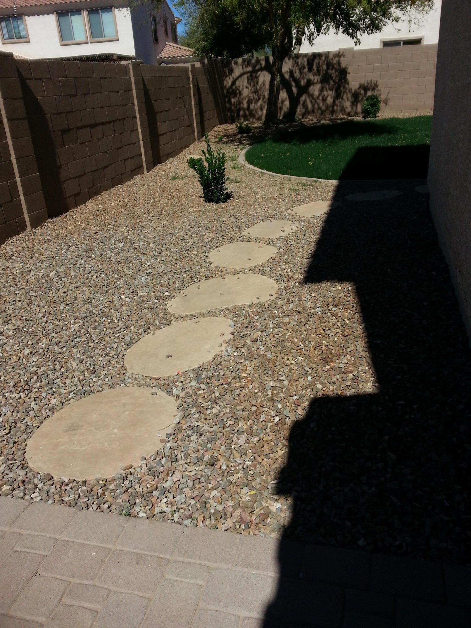 3334 East Blue Ridge Way Gilbert, AZ 85298 - Photo 58 of 67 side yard