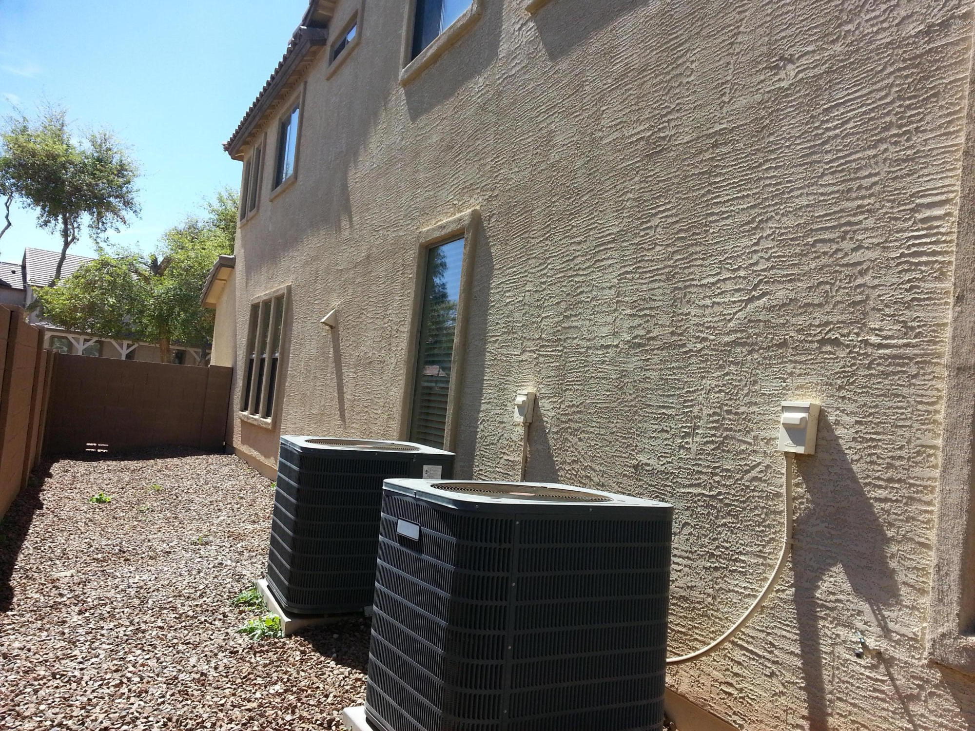 3334 East Blue Ridge Way Gilbert, AZ 85298 - Photo 64 of 67 side yard w/2acs