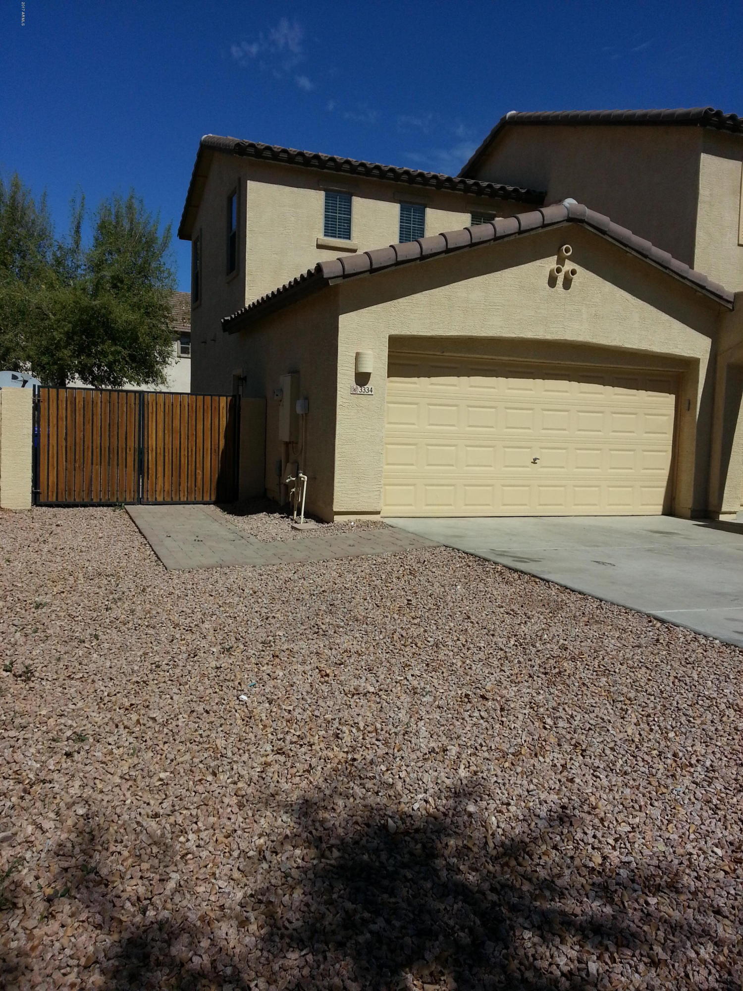 3334 East Blue Ridge Way Gilbert, AZ 85298 - Photo 10 of 67 double gates/wide side yard