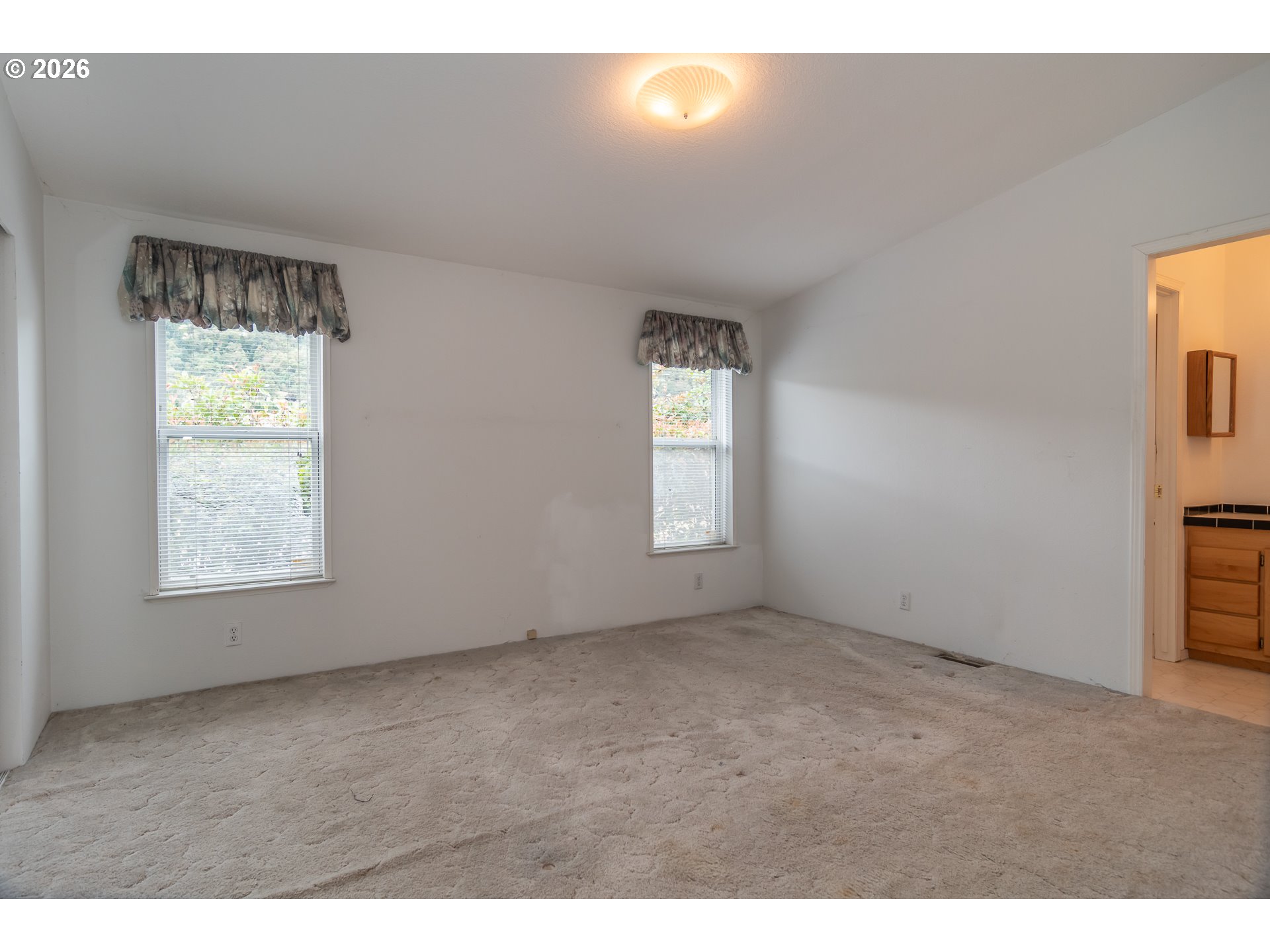 217 Shadow Ranch Lane Roseburg, OR 97470 - Photo 23 of 42