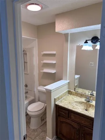 $2,400 | 2005 Glencrest Lane, Garland, TX 75040