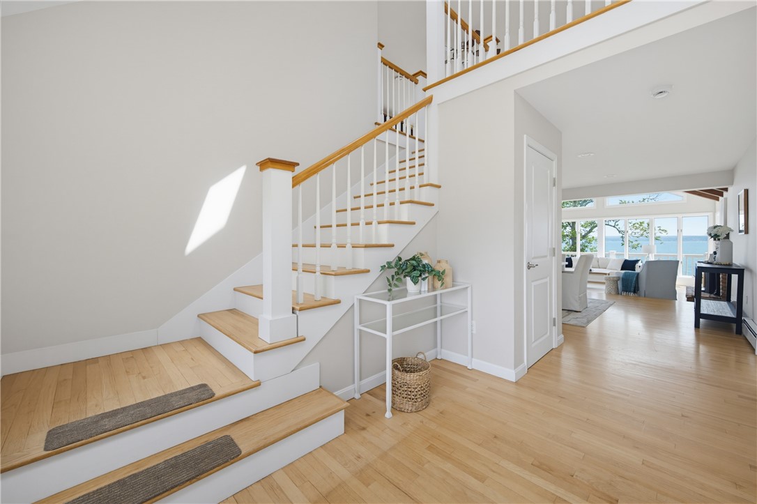 54 Oliver Hazard Perry Road Portsmouth, RI 02871 - Photo 17 of 28