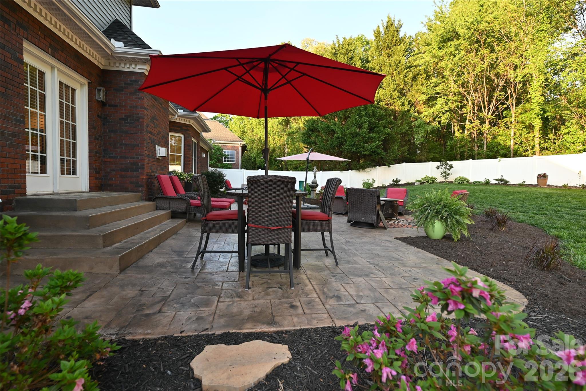 406 5th Avenue Northeast Conover, NC 28613 - Photo 39 of 46 a garden view with a seating space