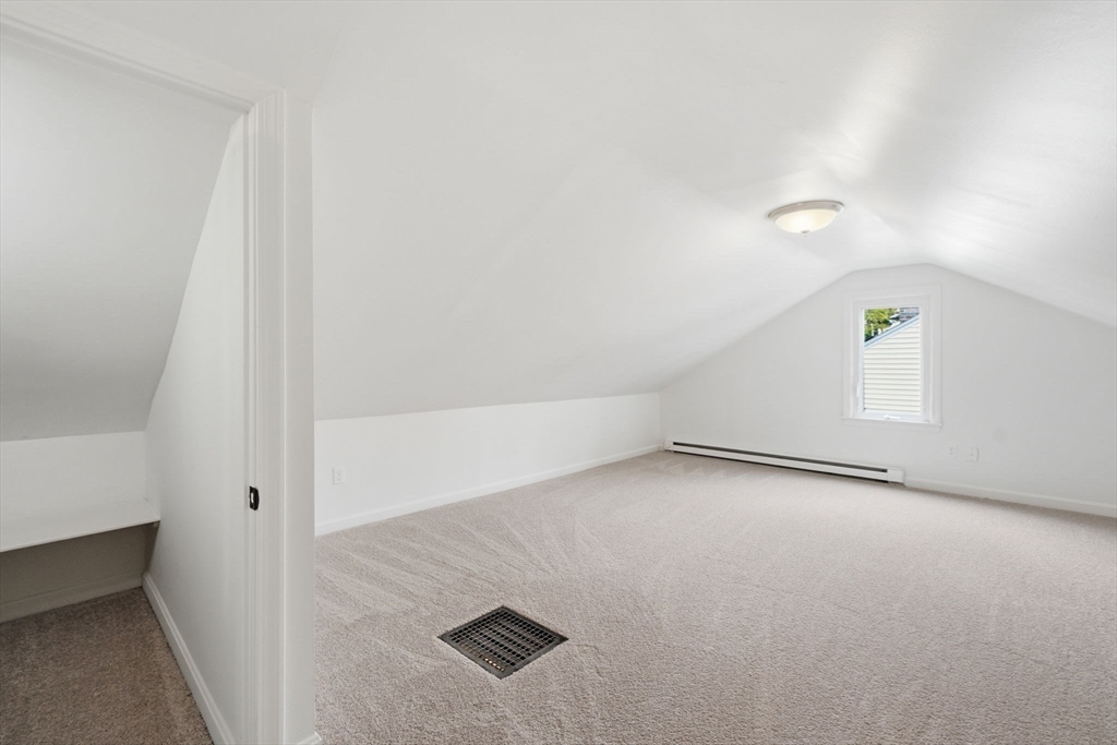 23 Gilman Street Springfield, MA 01118 - Photo 31 of 41