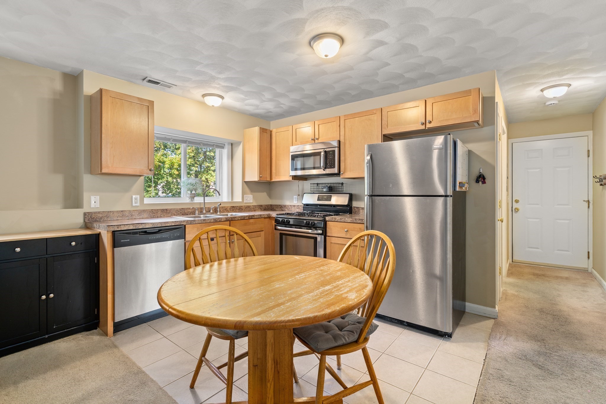 2 Main Street, Unit 18 Lincoln, RI 02838 - Photo 6 of 21 Gallery Image 6