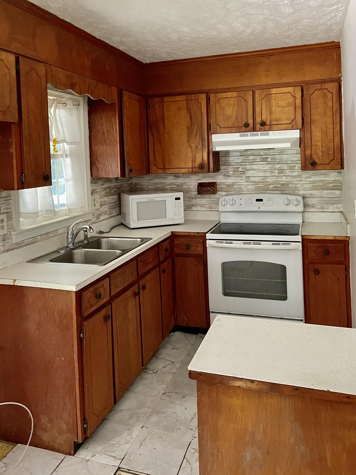 110 Hamer Road Rockingham, NC 28379 - Photo 3 of 14 4B0A4F97-46FF-4BA1-9297-51A311908AB1