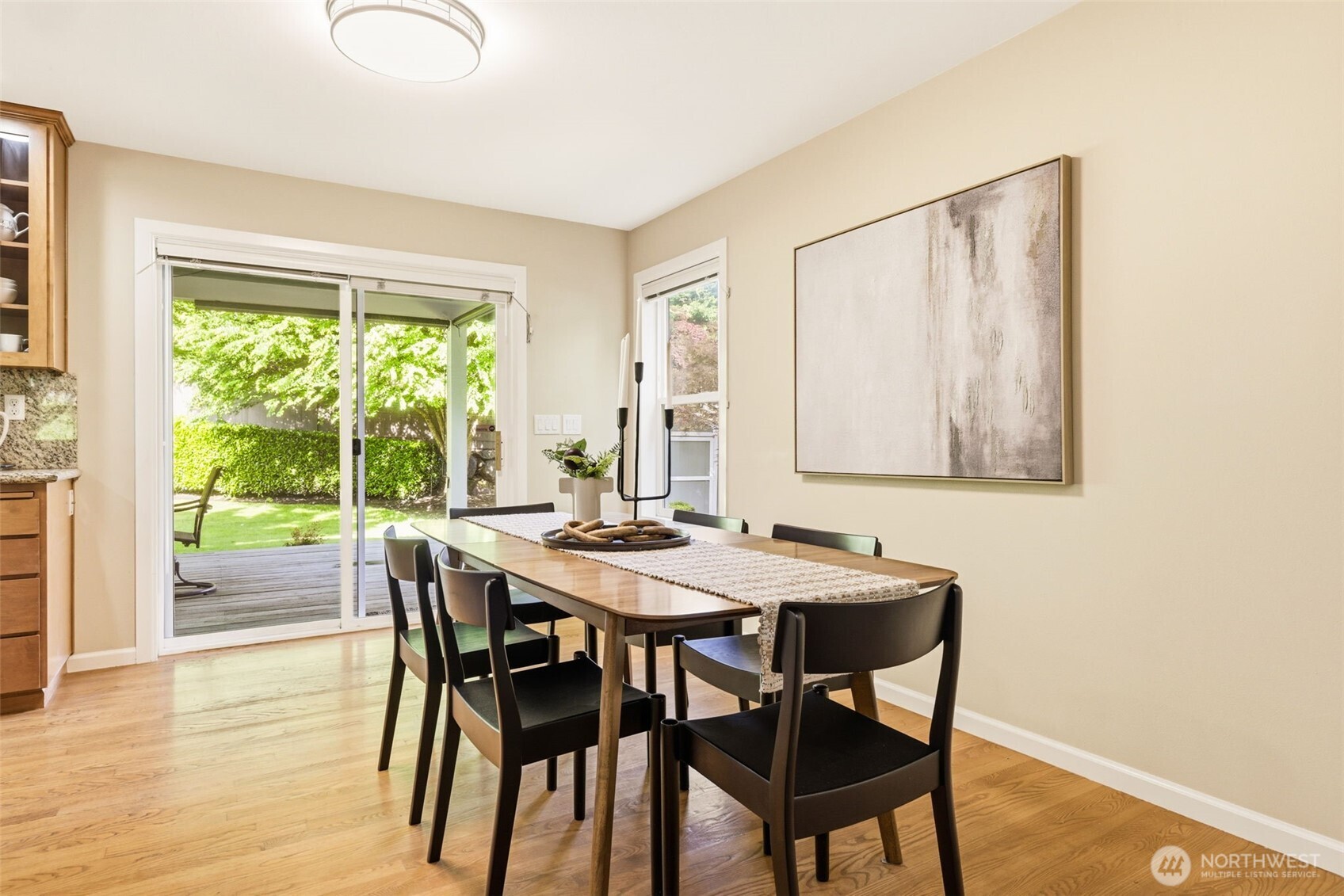 2401 Lyons Avenue Northeast Renton, WA 98059 - Photo 11 of 38