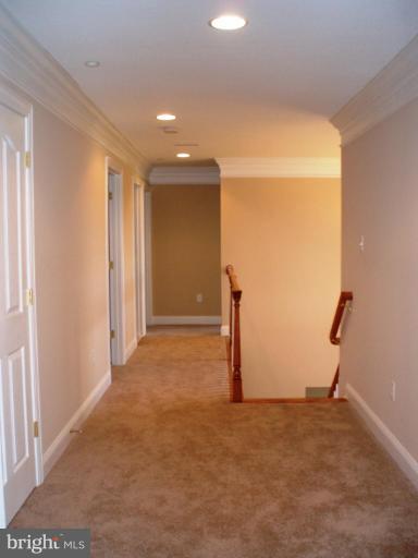 12907 Liberty Road Mount Airy, MD 21771 - Photo 14 of 30 Hallway