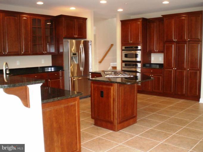 12907 Liberty Road Mount Airy, MD 21771 - Photo 8 of 30 Kitchen