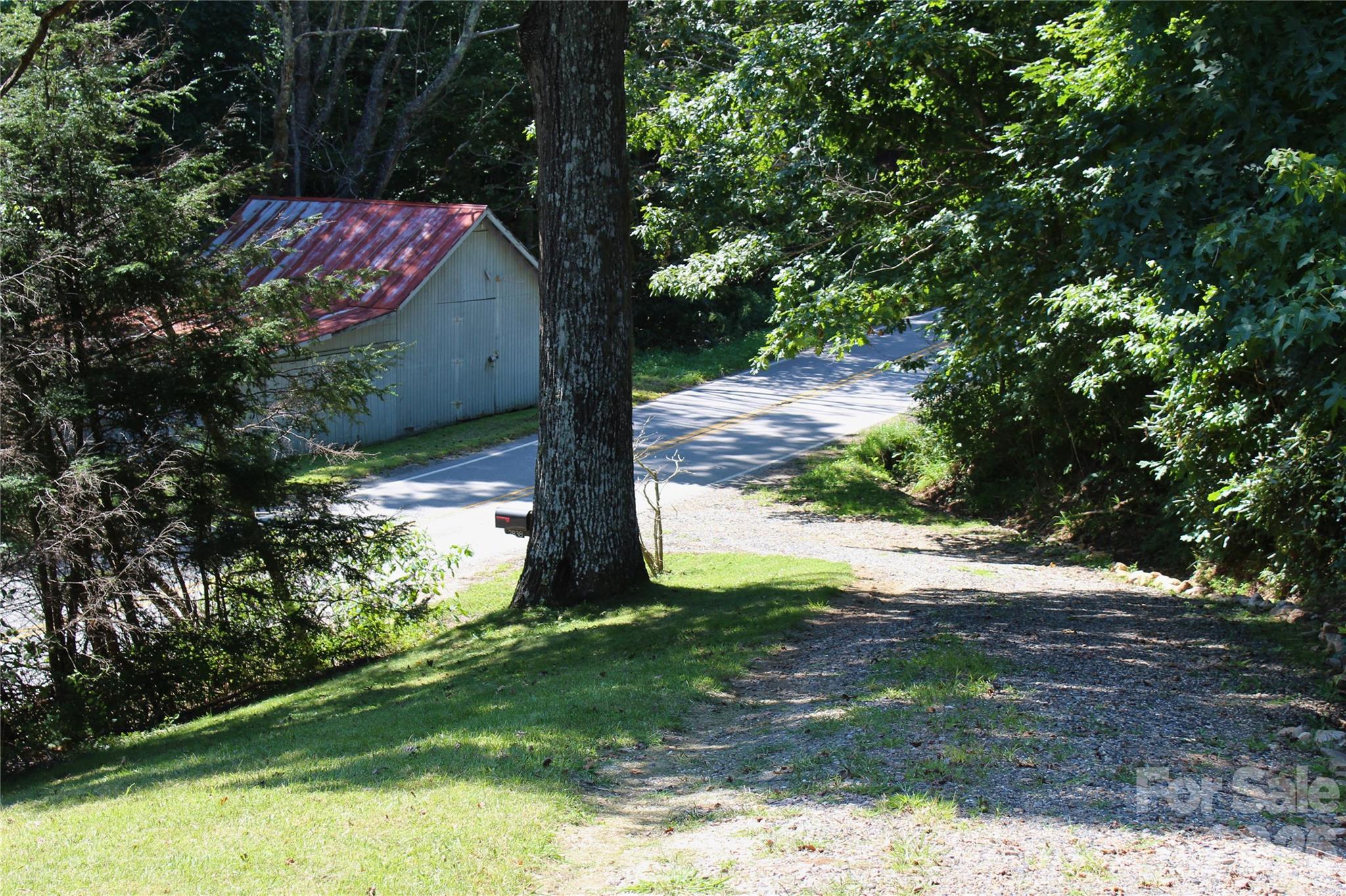 2838 7 Mile Ridge Road Burnsville, NC 28714 - Photo 44 of 48 Gallery Image 44