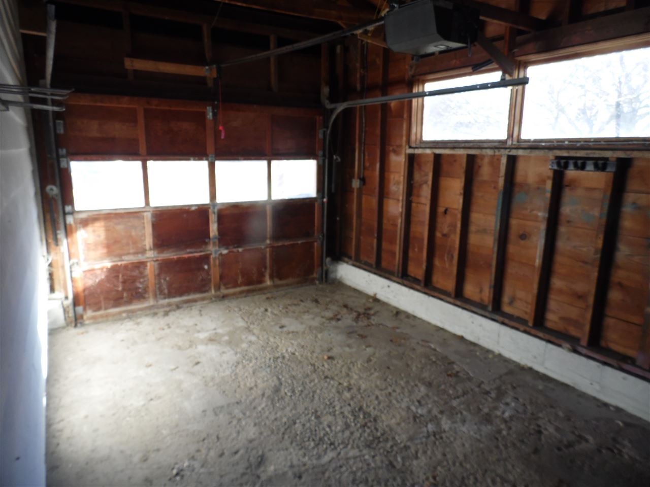 121 Logan Street Argos, IN 46501 - Photo 10 of 14 Gallery Image 10