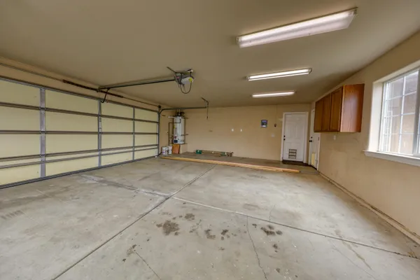 $550,000 | 24281 Jacaranda Drive, Tehachapi, CA 93561