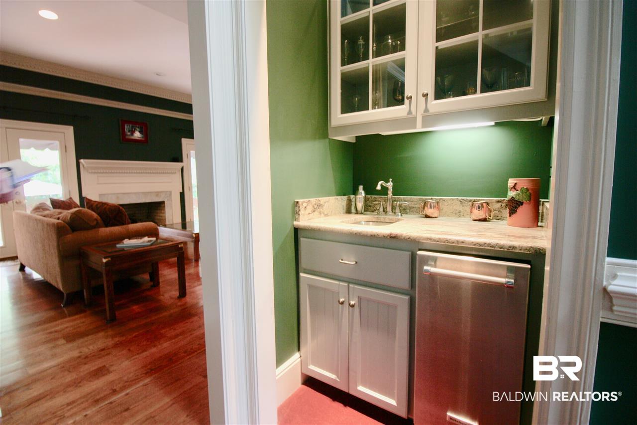 112 Myrtlewood Lane Mobile, AL 36608 - Photo 15 of 31
