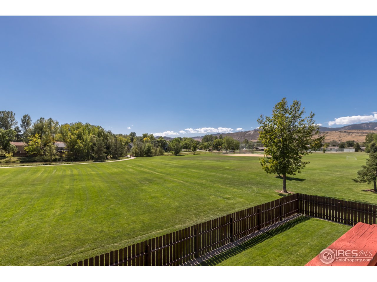 Unrivalled access to park / open space!