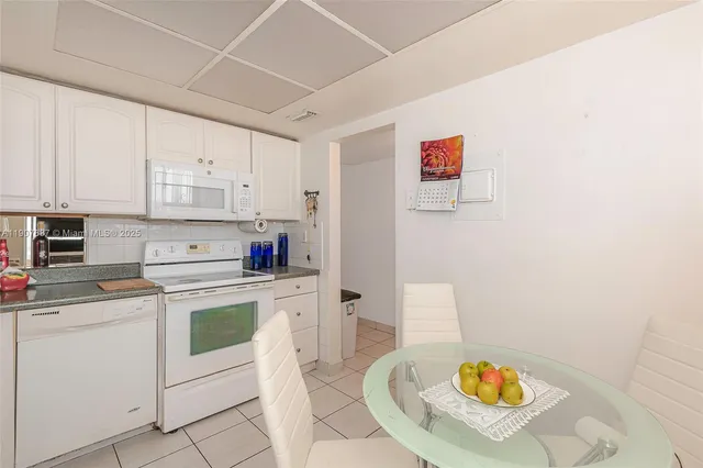 $179,900 | 1481 Northeast Miami Gardens Drive, Unit 267, Miami, FL 33179