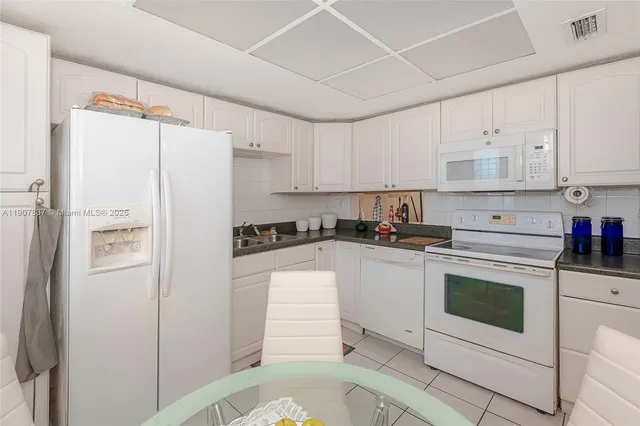 $179,900 | 1481 Northeast Miami Gardens Drive, Unit 267, Miami, FL 33179