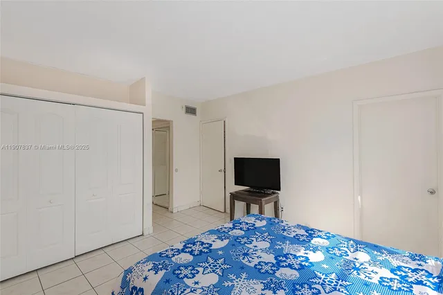 $179,900 | 1481 Northeast Miami Gardens Drive, Unit 267, Miami, FL 33179