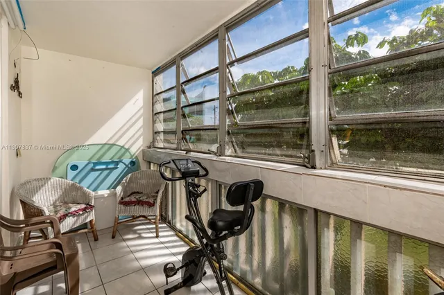 $179,900 | 1481 Northeast Miami Gardens Drive, Unit 267, Miami, FL 33179