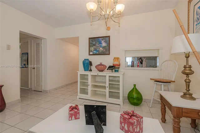 $179,900 | 1481 Northeast Miami Gardens Drive, Unit 267, Miami, FL 33179