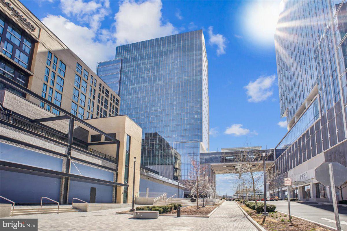 12001 Market Street, Unit T51 Reston, VA 20190 - Photo 48 of 62 Reston Town Center